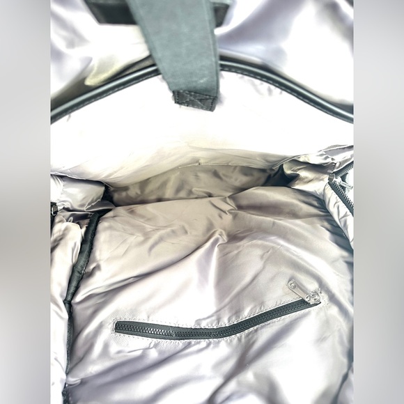 Athleta X Caraa Black Nylon Quilted Puffer Large Backpack School Travel Gym - Picture 9 of 10